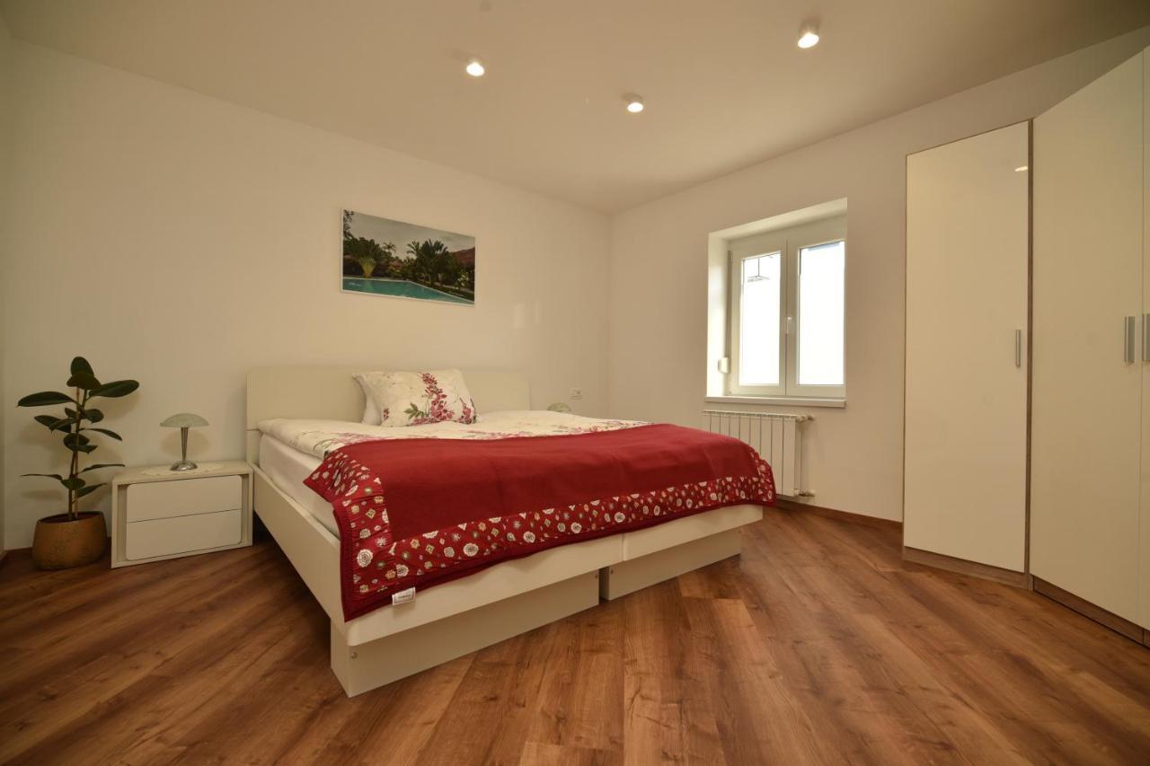Apartament Sedami Maribor Zewnętrze zdjęcie